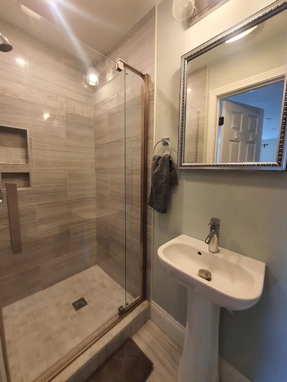 149 Lowell Ave, Newtonville