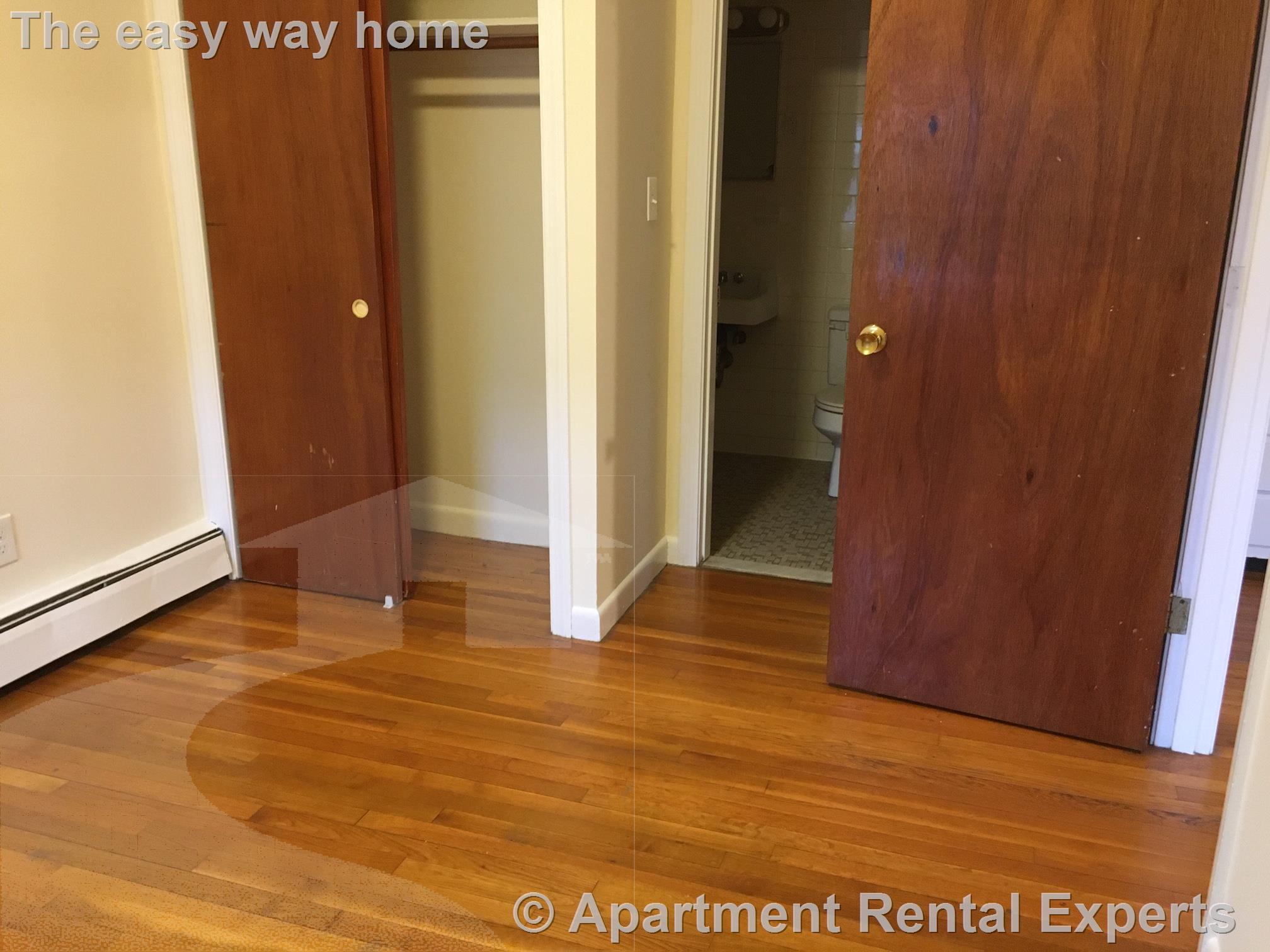 164 N Beacon St, Brighton