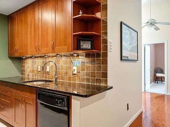 350 East 4th St, South Boston