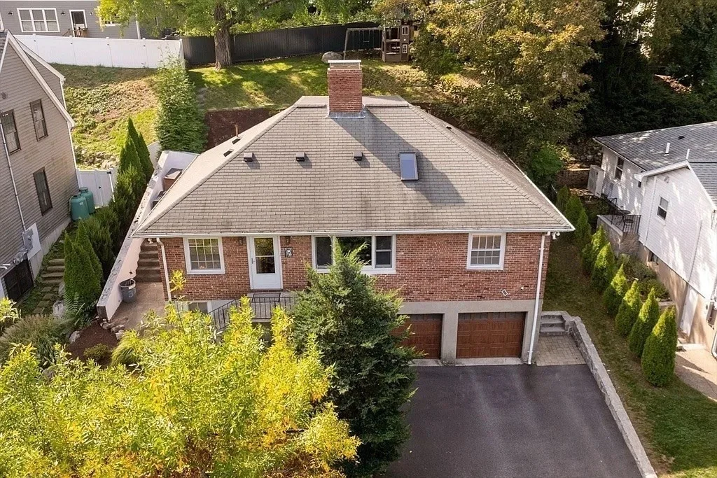334 Mystic St, Arlington