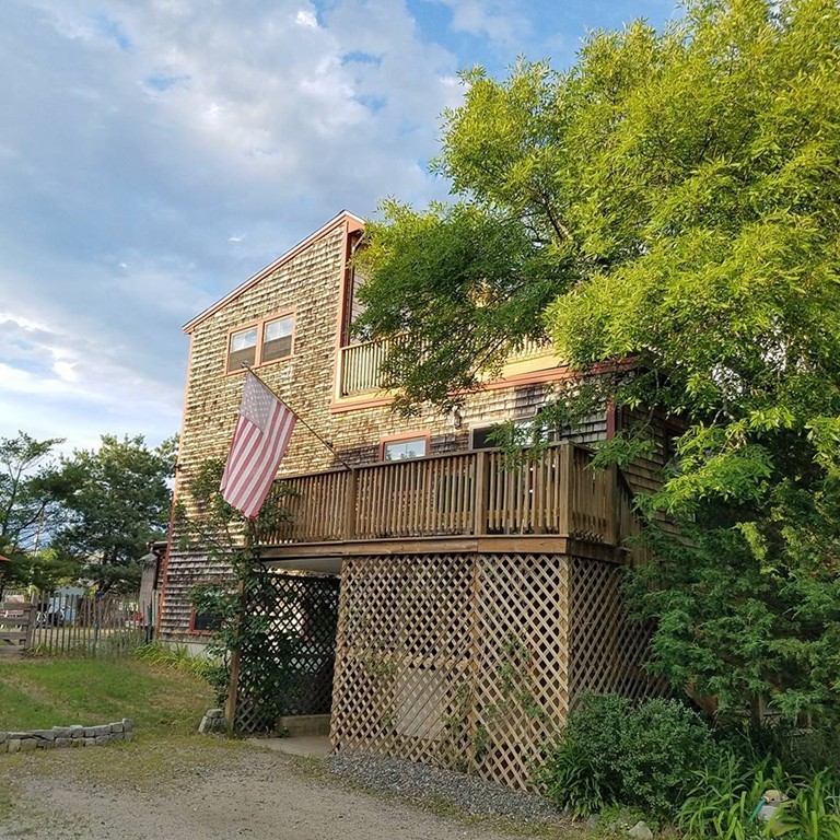 13 Plum Island Tpk, Plum Island