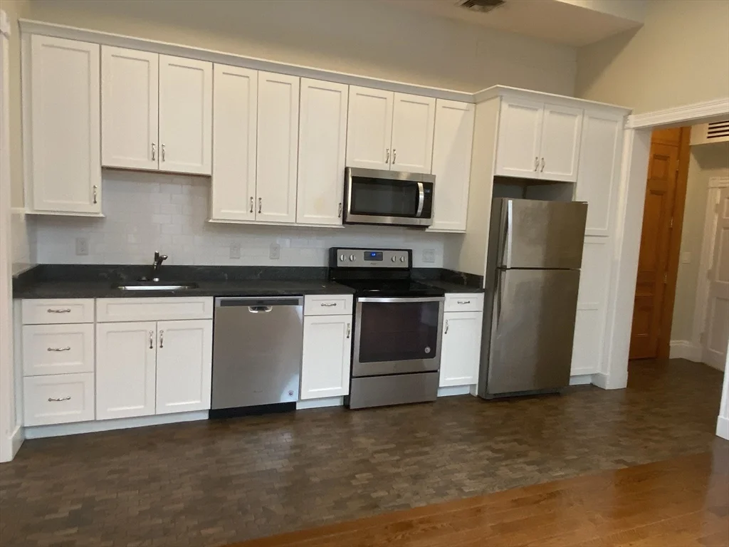 9 Mount Vernon St, Winchester
