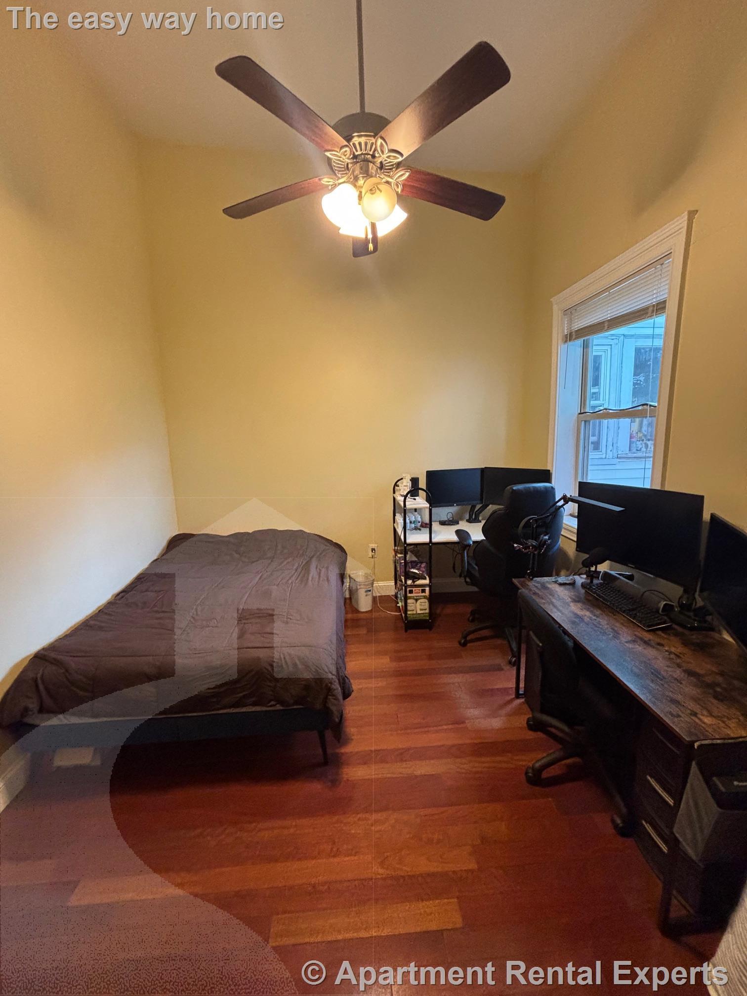 620 Cambridge St, East Cambridge