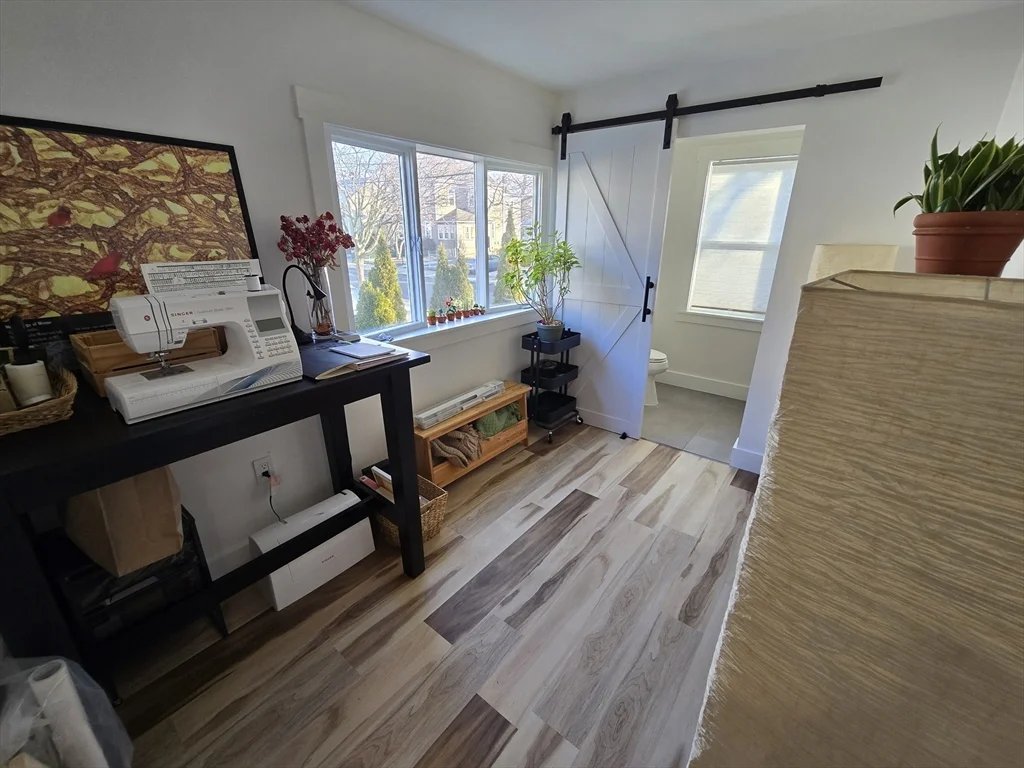 84 Dudley St, Medford