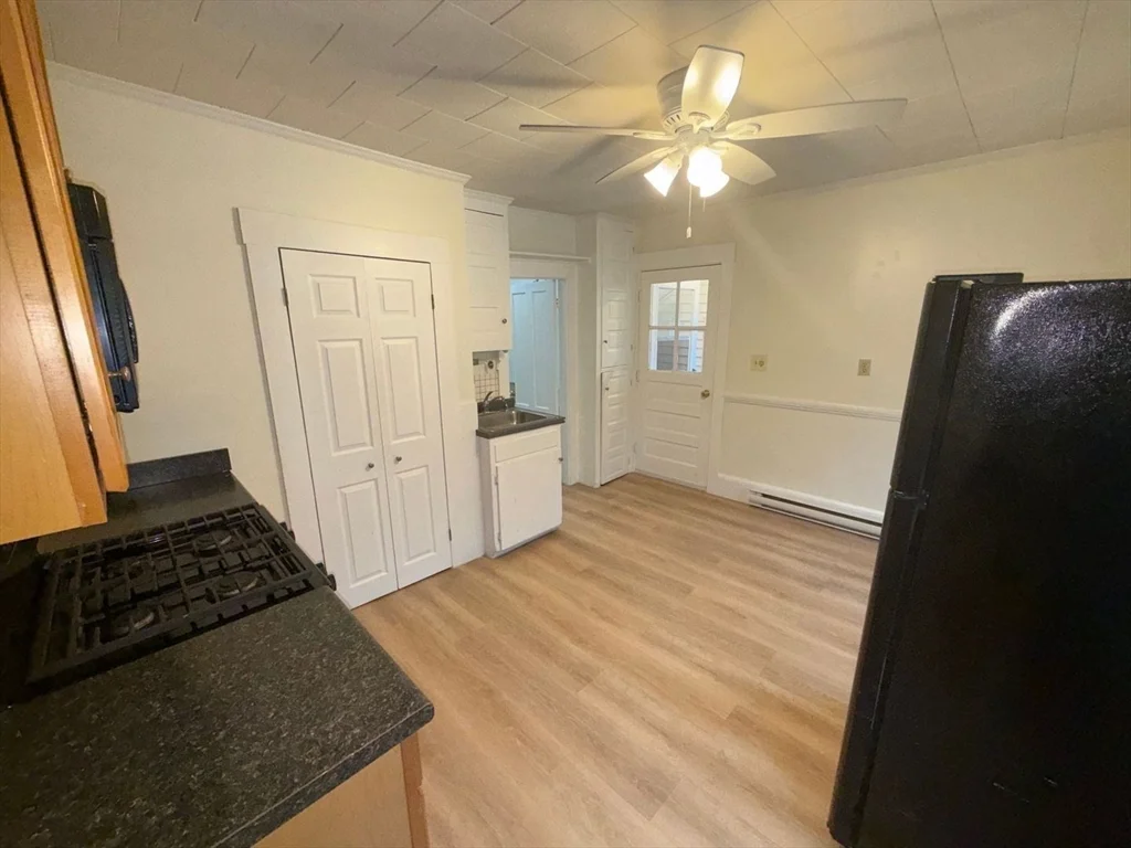 36 Second St, North Andover