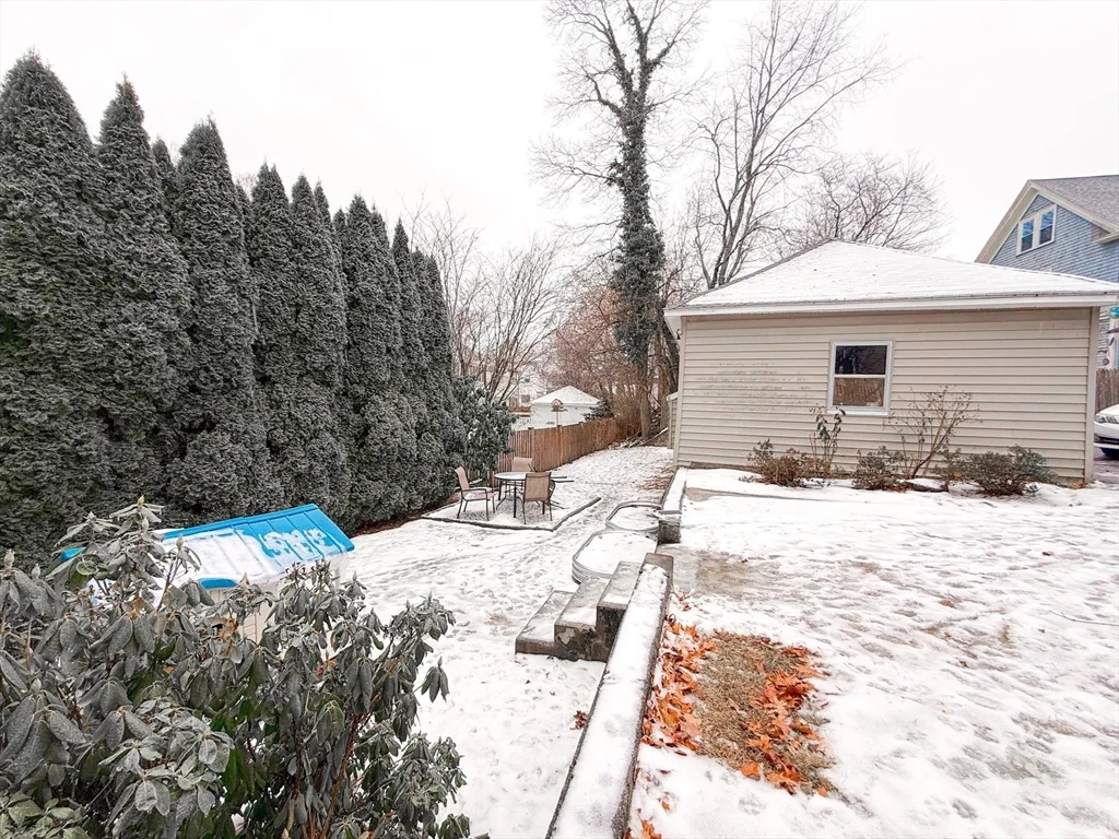 66 Riverview Ave, Waltham