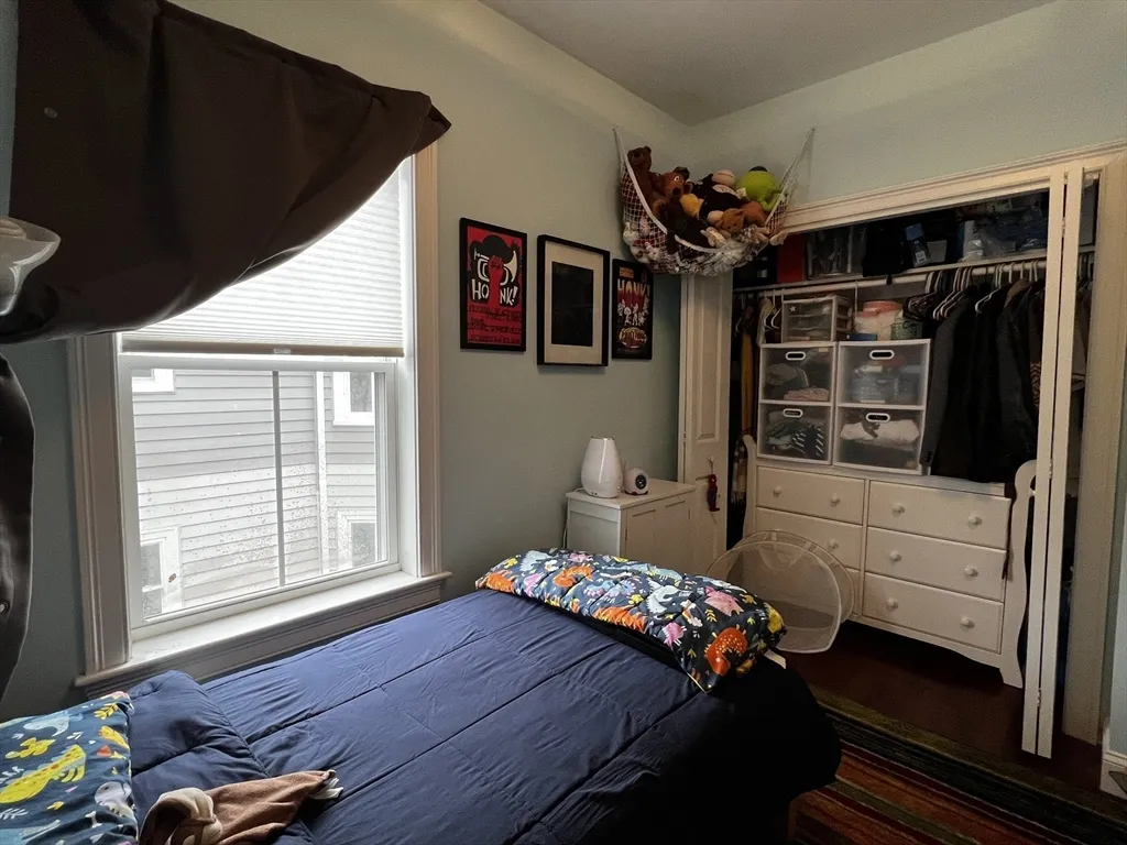 35 Magnolia Ave, Mid-Cambridge
