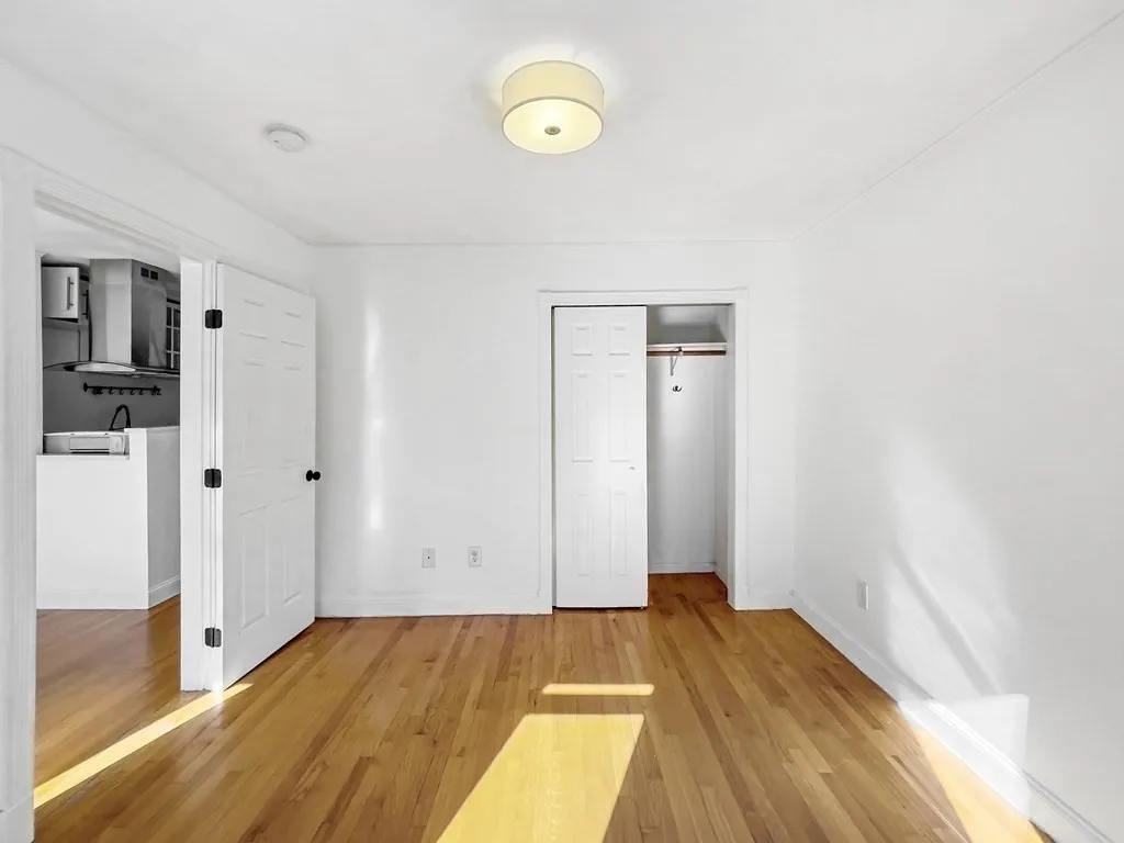 166 Cottage St, East Boston