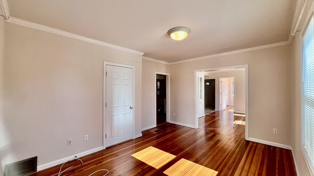 16 Miller Stile Rd, Quincy Center