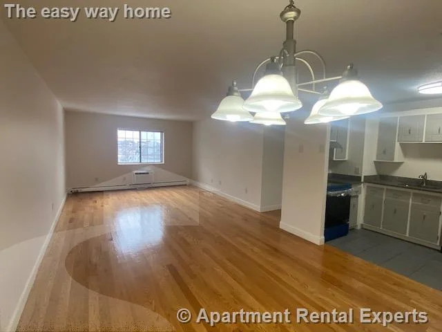 474 Broadway, Magoun Square