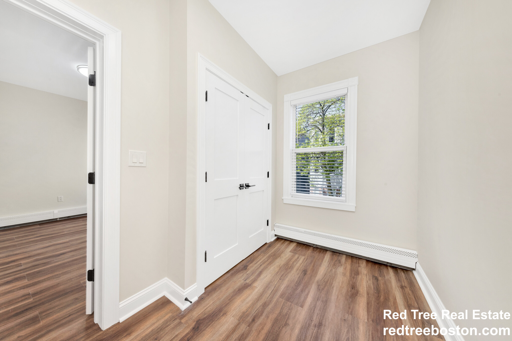 16-16 1/2 O St, South Boston