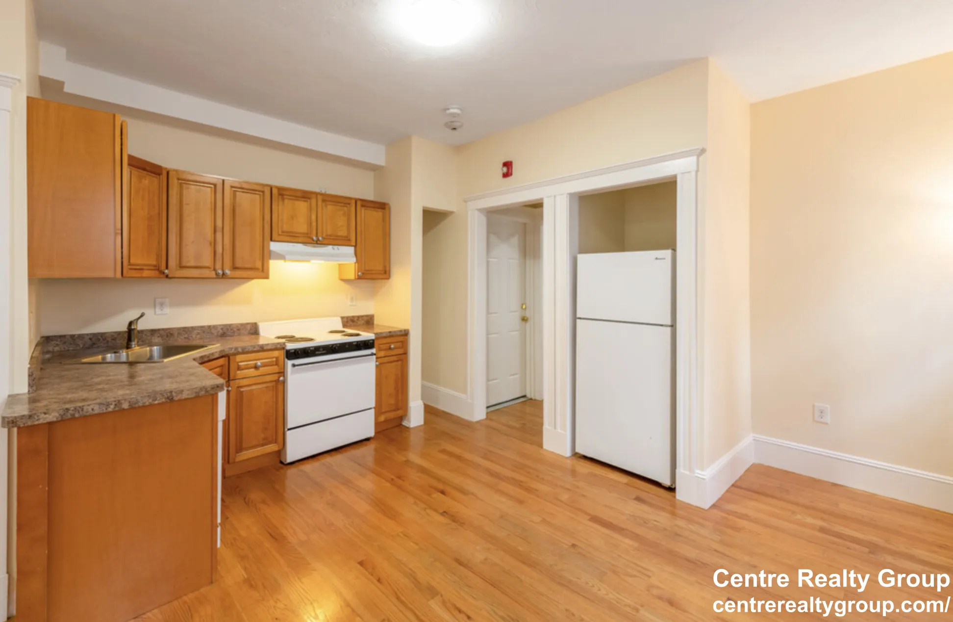 887 Huntington Ave, Mission Hill