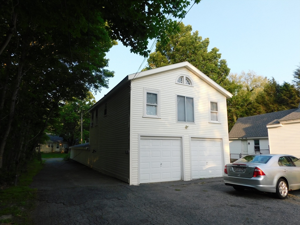 250-A Parkerville Rd, Southborough