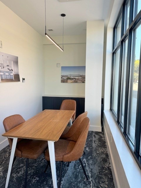 301 Border St, Central Square