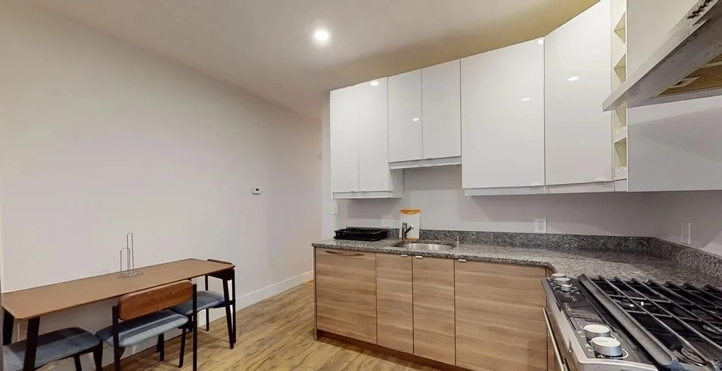 33 Edison Green, Dorchester