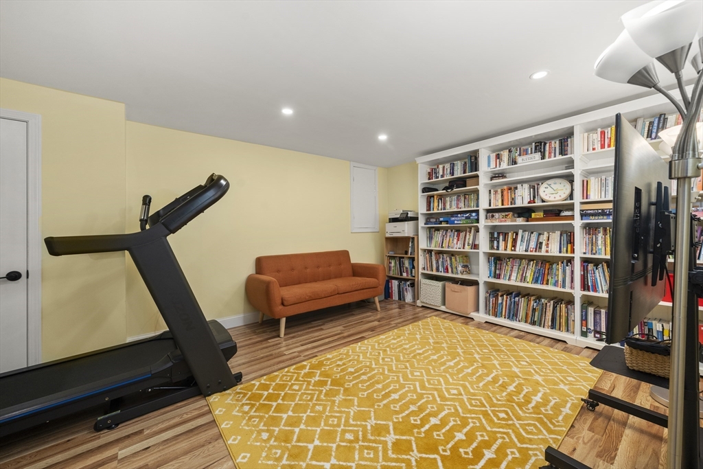 20-22 Popes Hill St, Dorchester