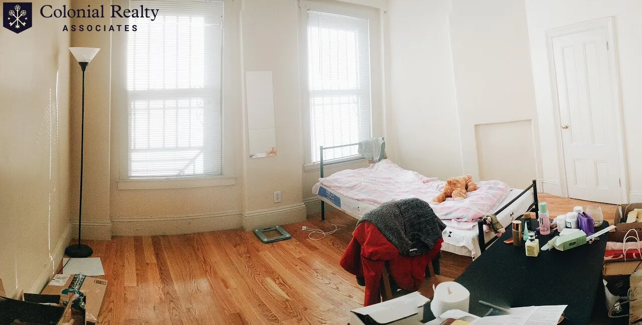 86 Hammond St, Roxbury