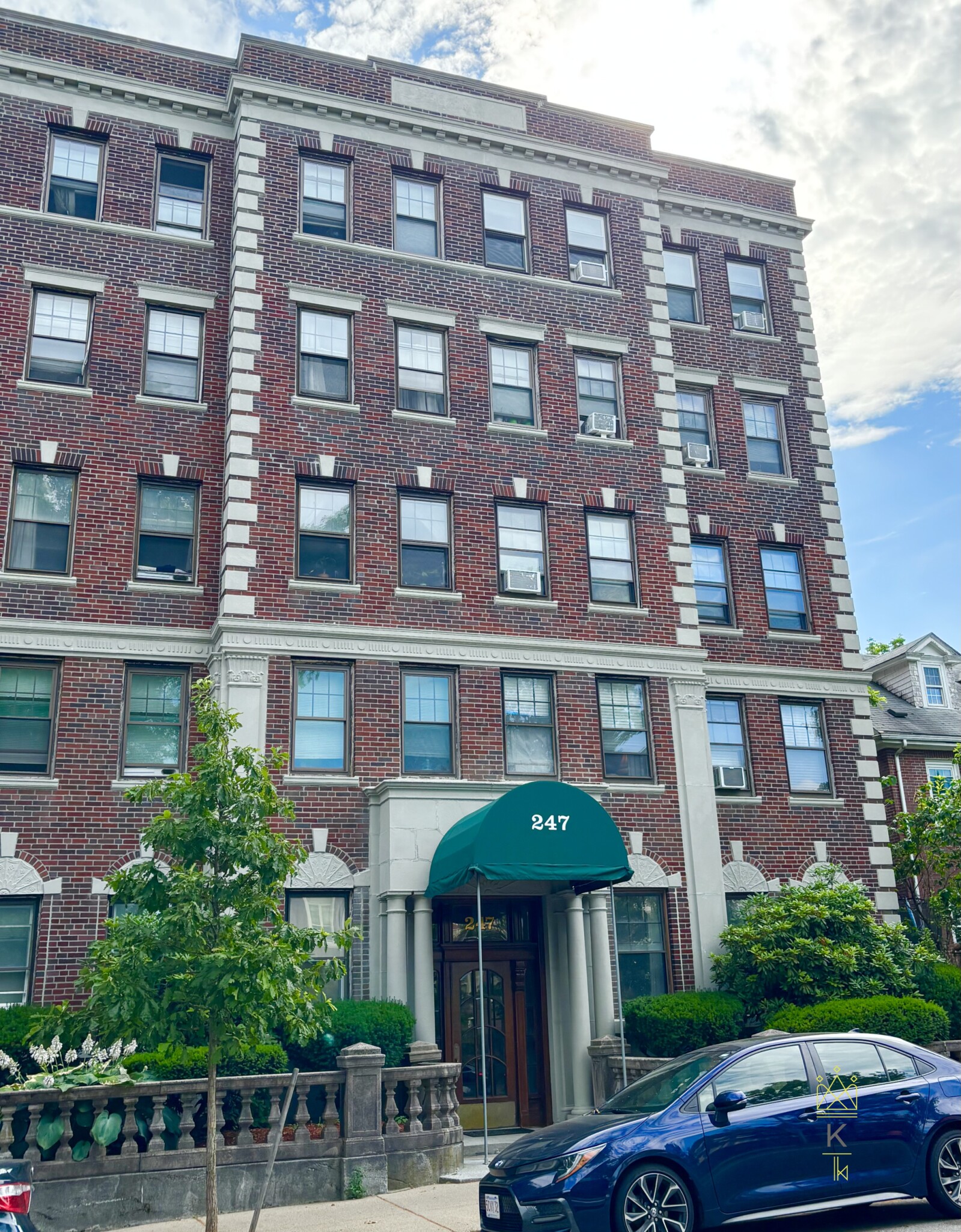 247 Chestnut Hill Ave, Brighton