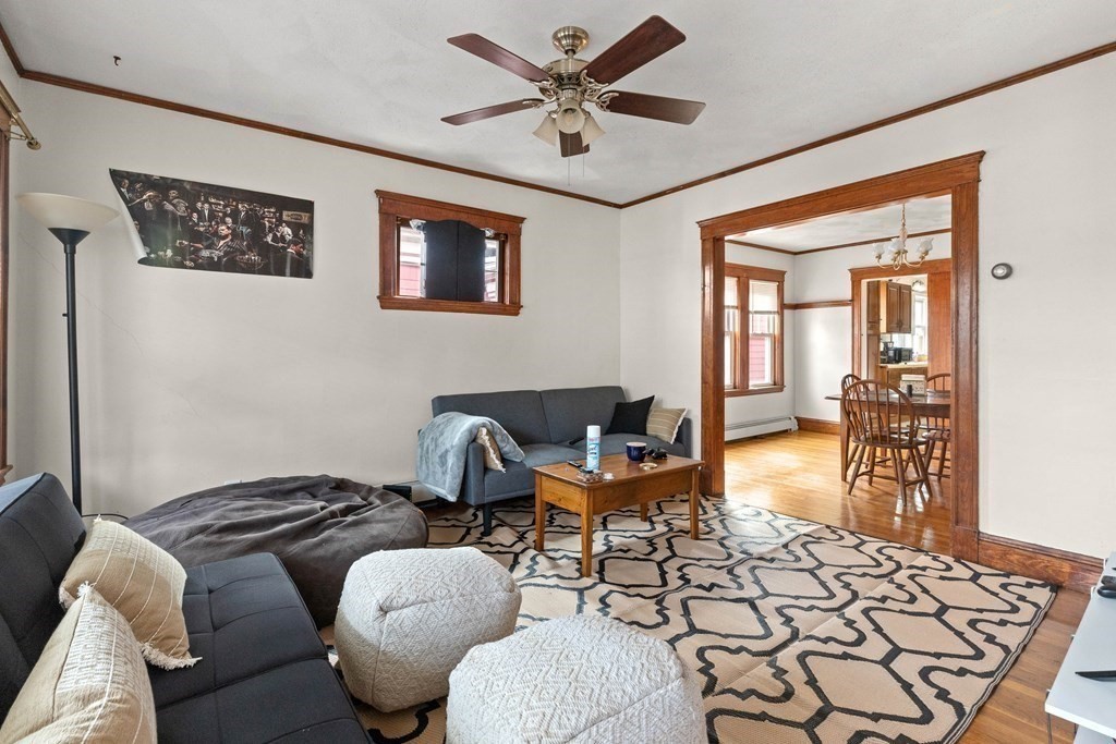 51 Sargent Ave, Winter Hill