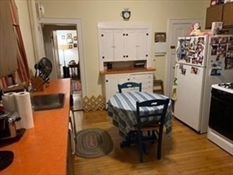 16 Jerome St, Medford