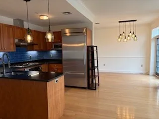 10-12 Vernon, Brookline Village