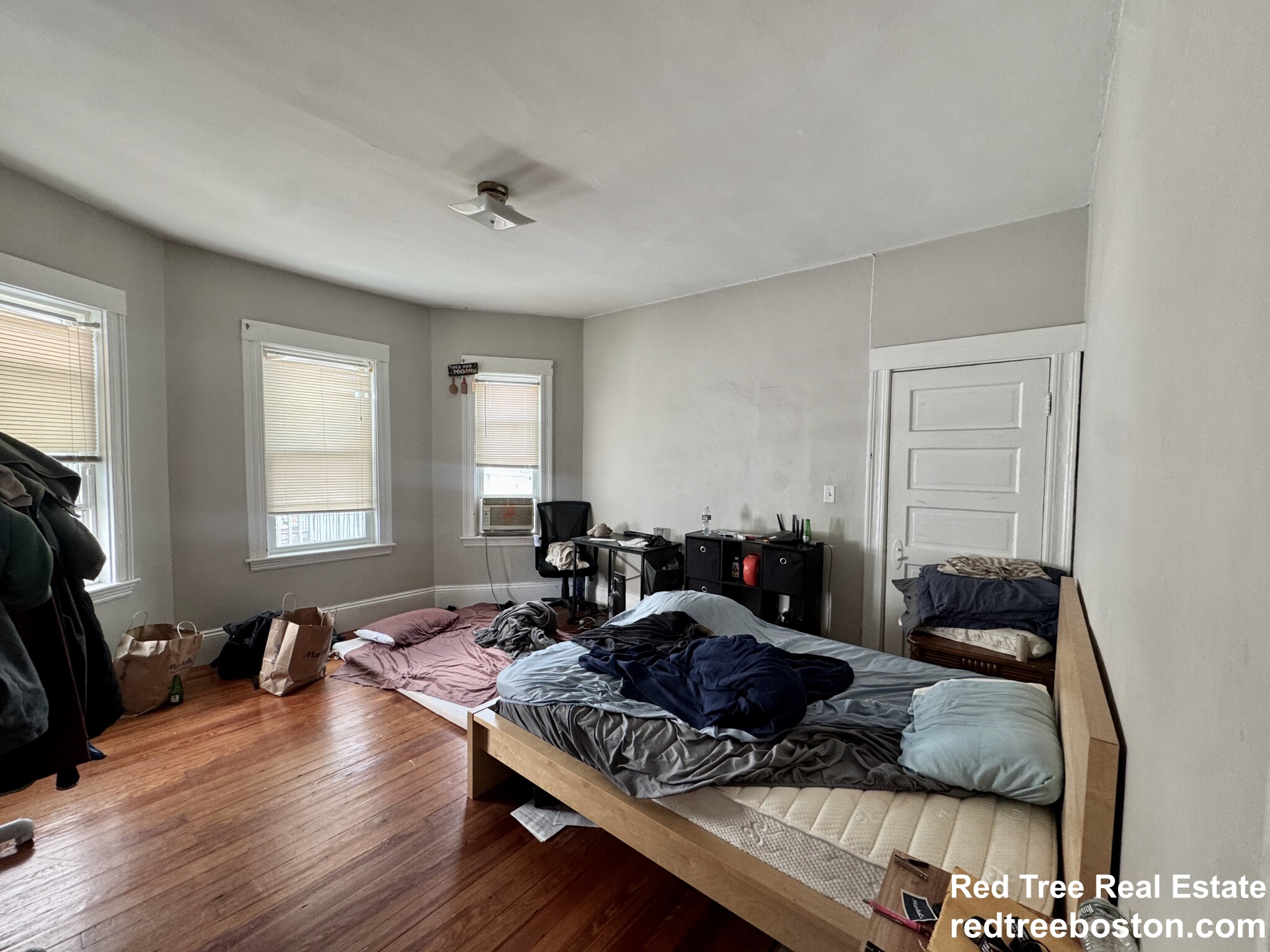 348 Faneuil St, Brighton