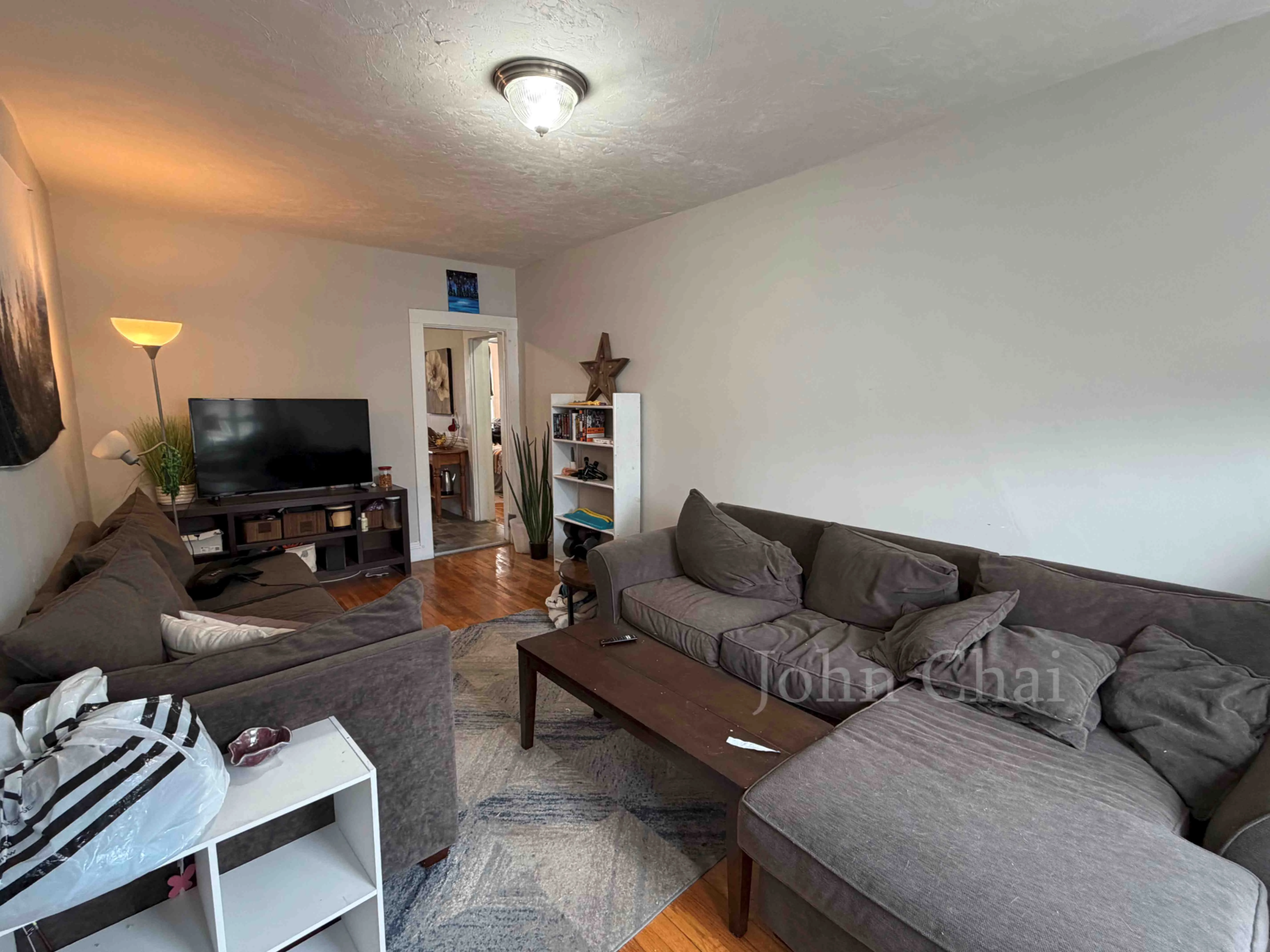 33 Lourdes Ave, Jamaica Plain