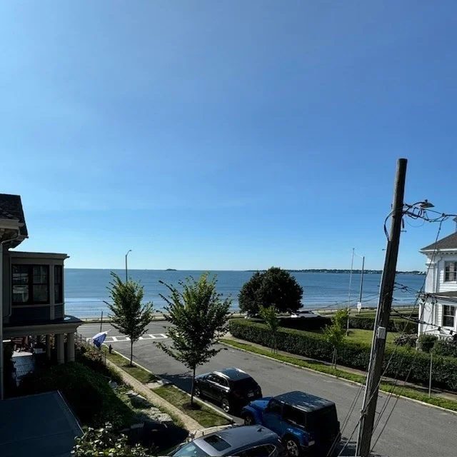 20 Peirce Rd, Lynn