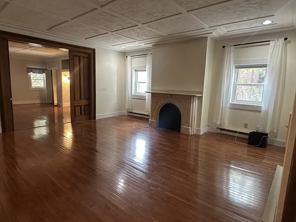 744 East 4th St, South Boston