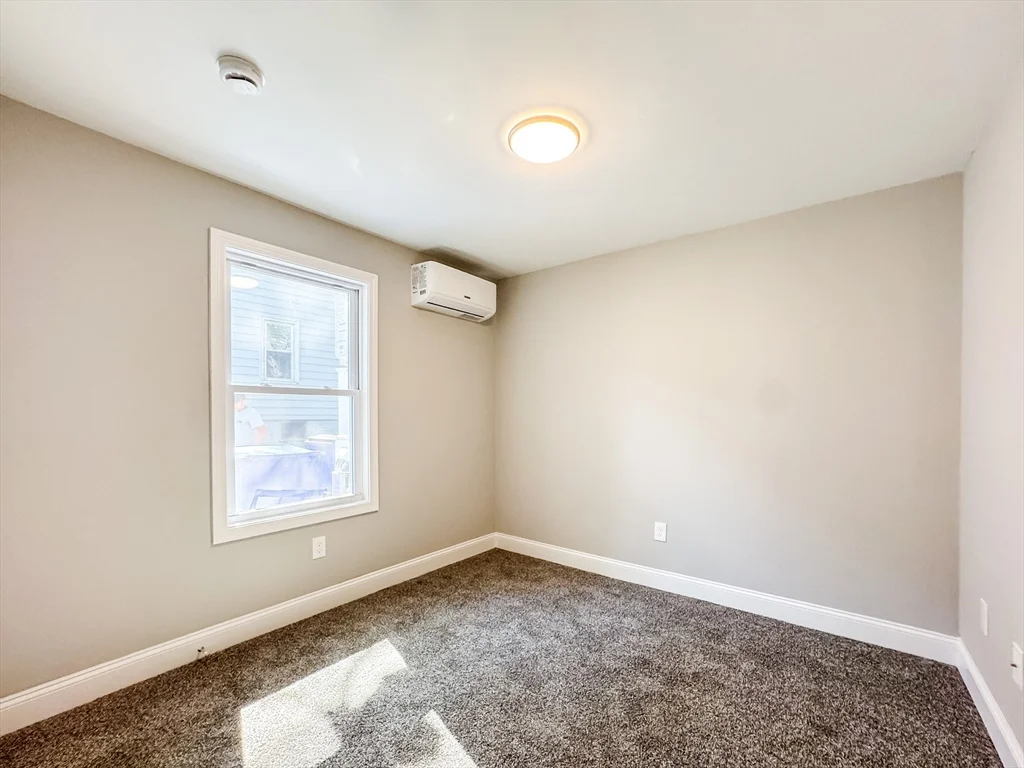 58 Chestnut St, Chelsea