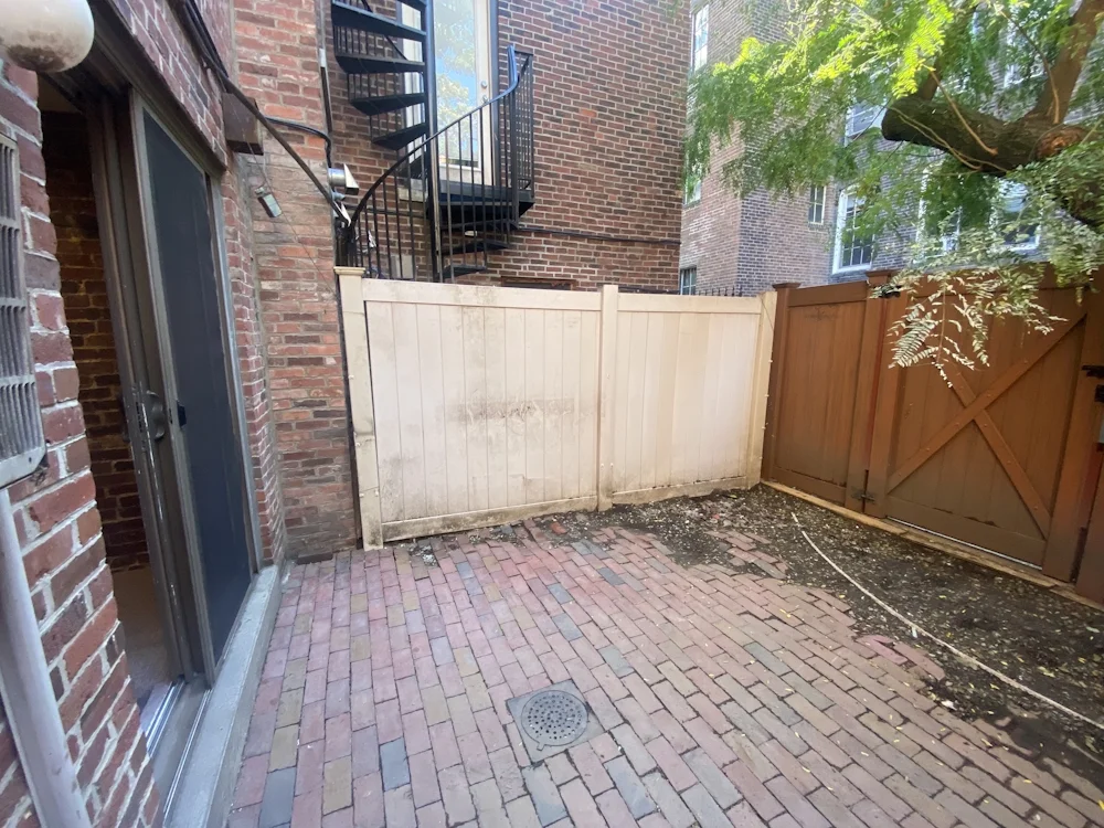 23 Saint Germain St, Back Bay