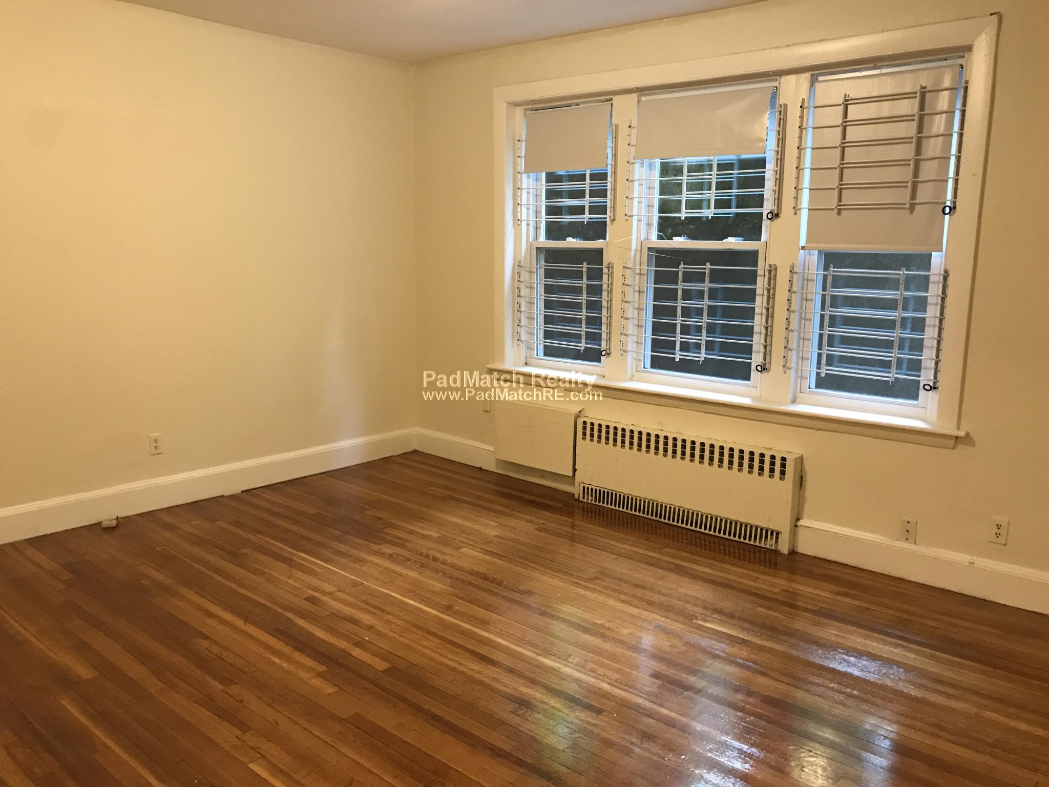 33 Lancaster Ter, Corey Hill