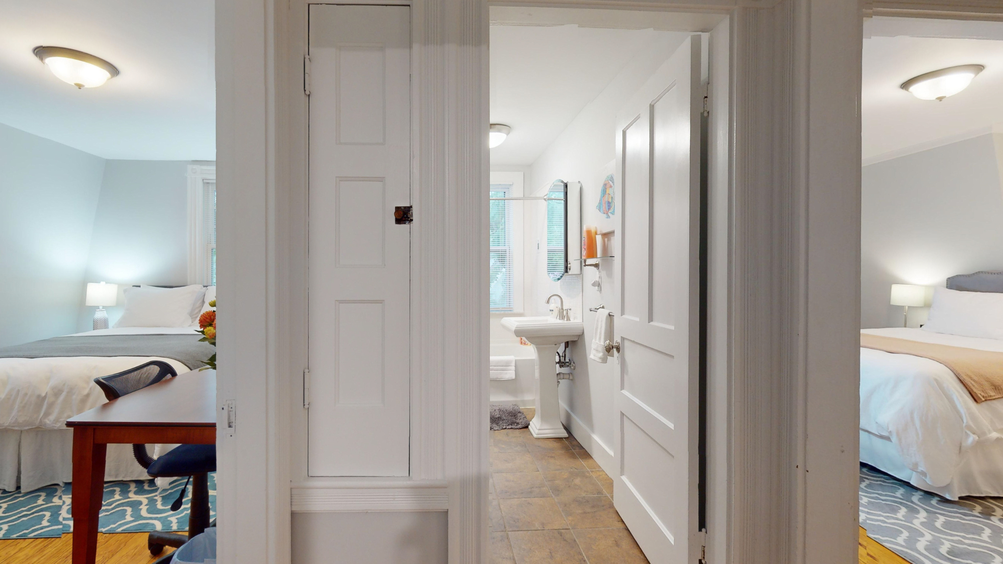 16 Linder Ter, Hunnewell Hill