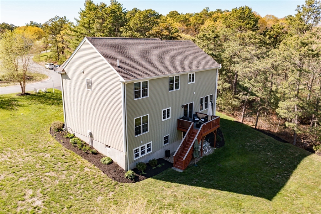 86 Pioneer Trail, Plymouth