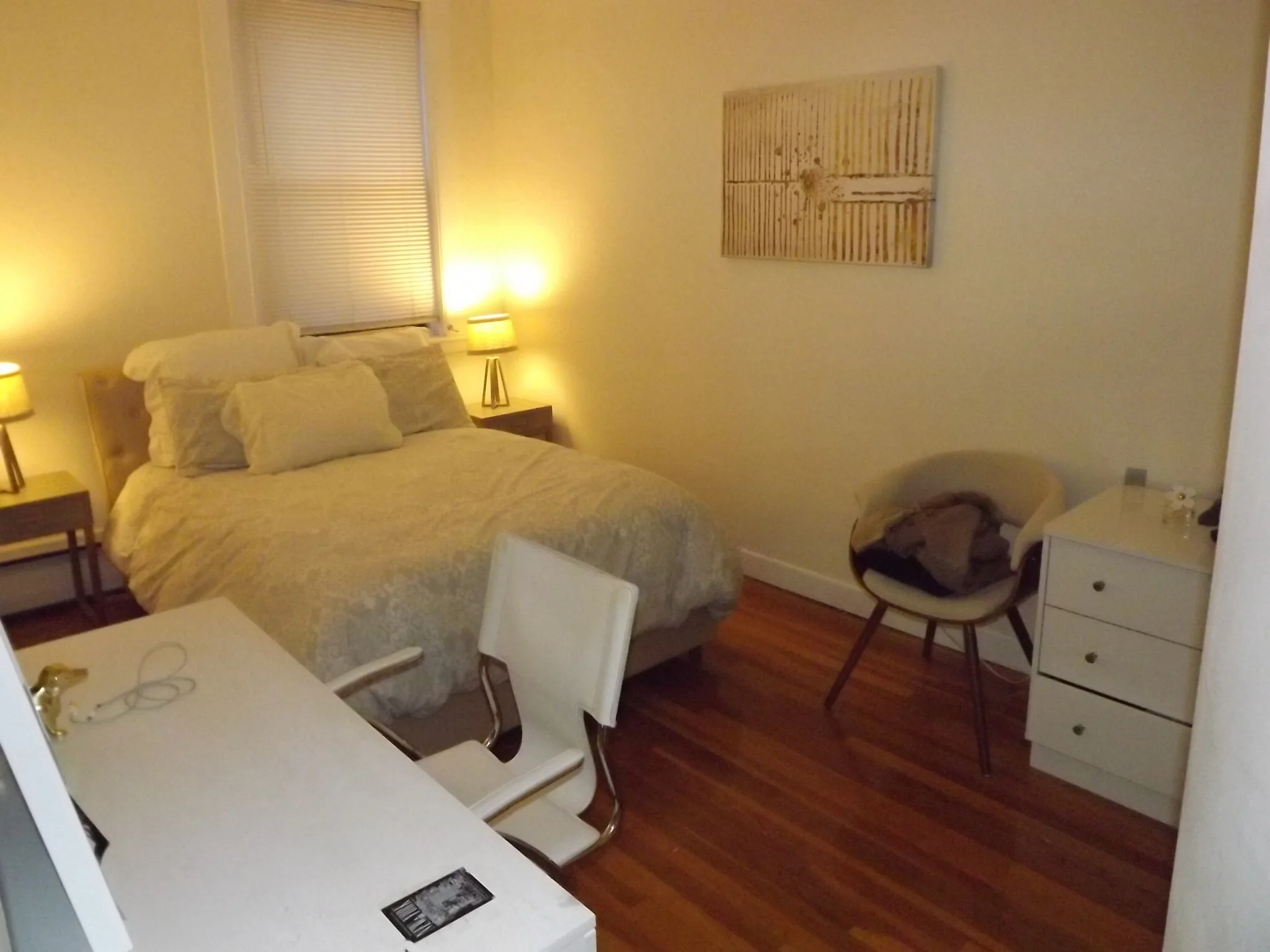 922 Beacon St, Fenway