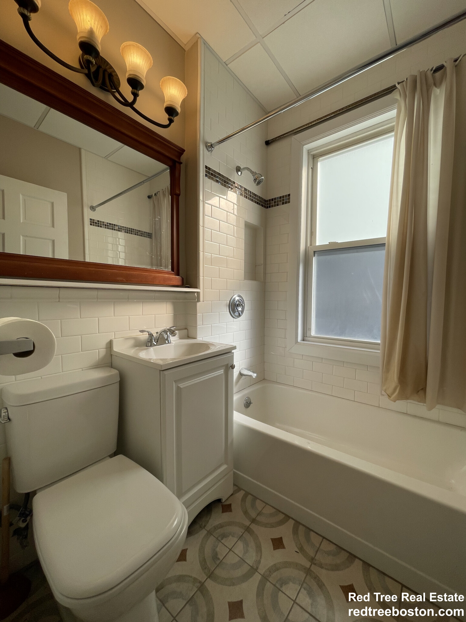 7 High Street Pl, Brookline