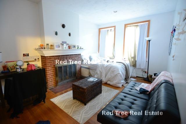 25 Gibbs St, North Brookline