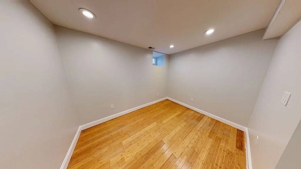 27 Chestnut Ave, Jamaica Plain
