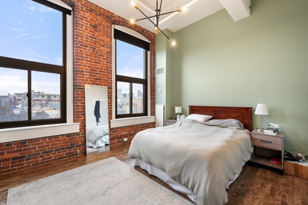 320 W Second, South Boston