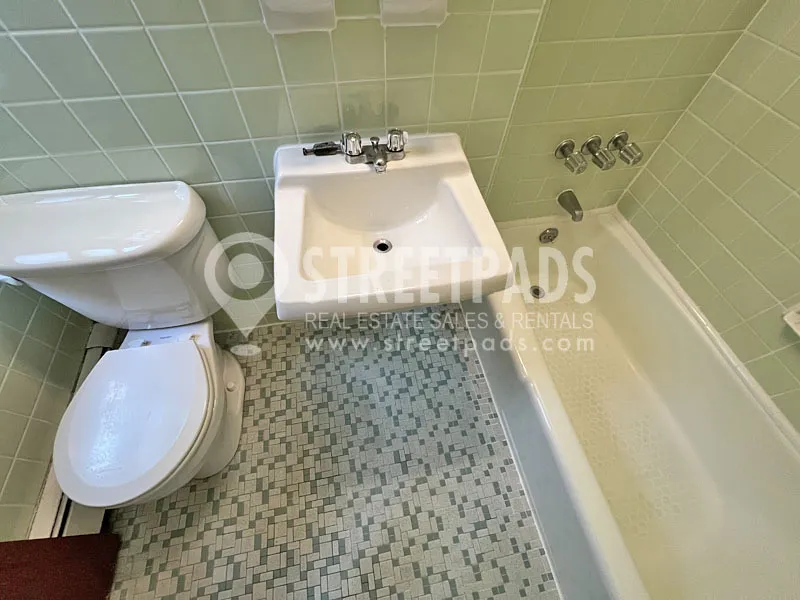 78 South Huntington Ave, Mission Hill