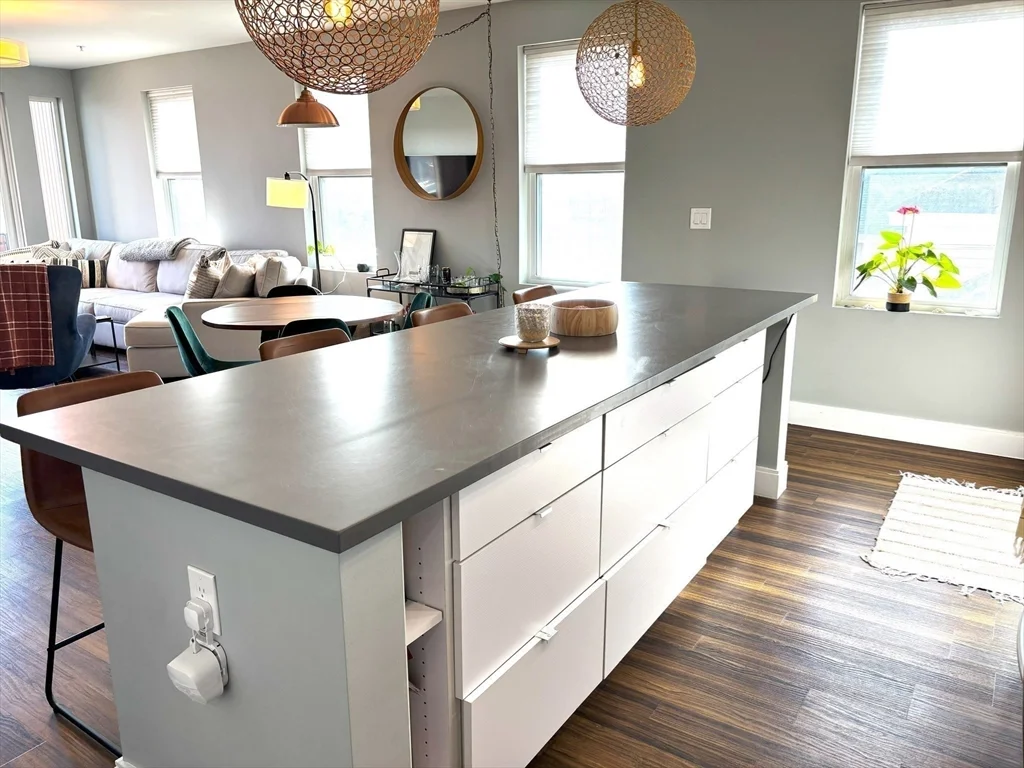 408 East 8th St, South Boston