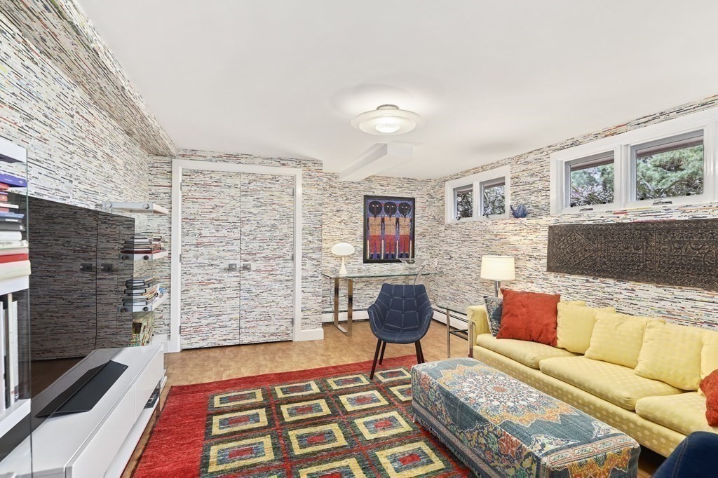 38 Cumberland Ave, Brookline