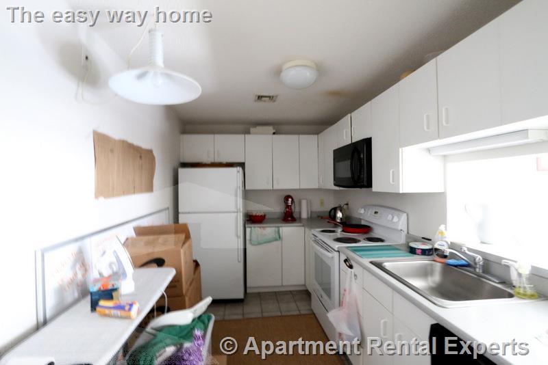 175 Beacon St, Ward Two