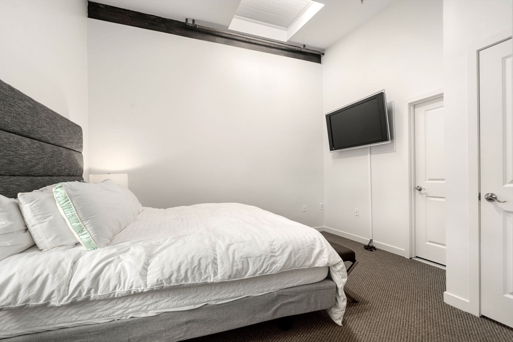 57 North Washington St, North End