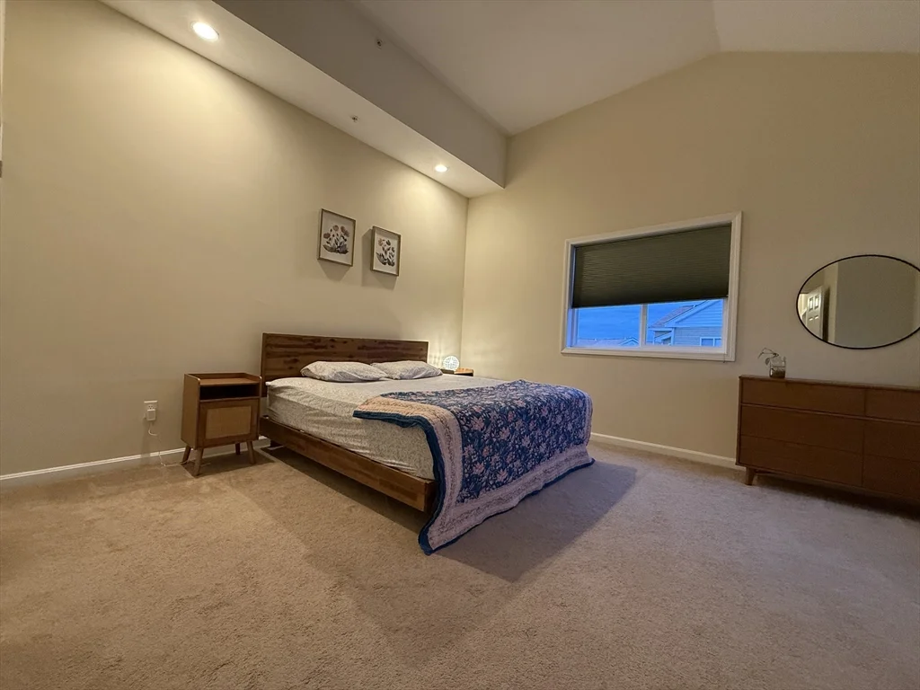 32 John Hancock Dr, Ashland