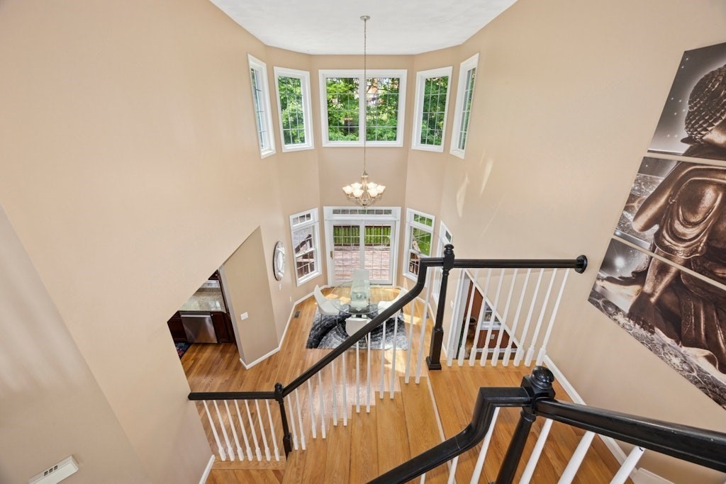 2 Arrowhead Ln, Westborough