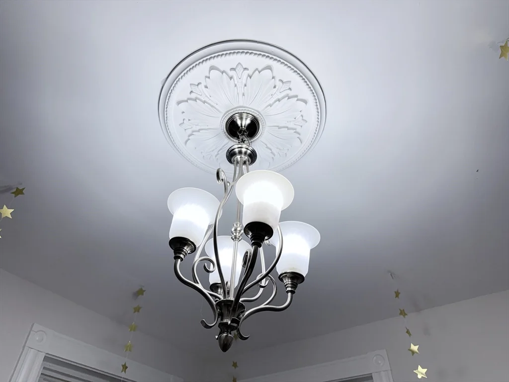 91 Walnut St, Brookline Village