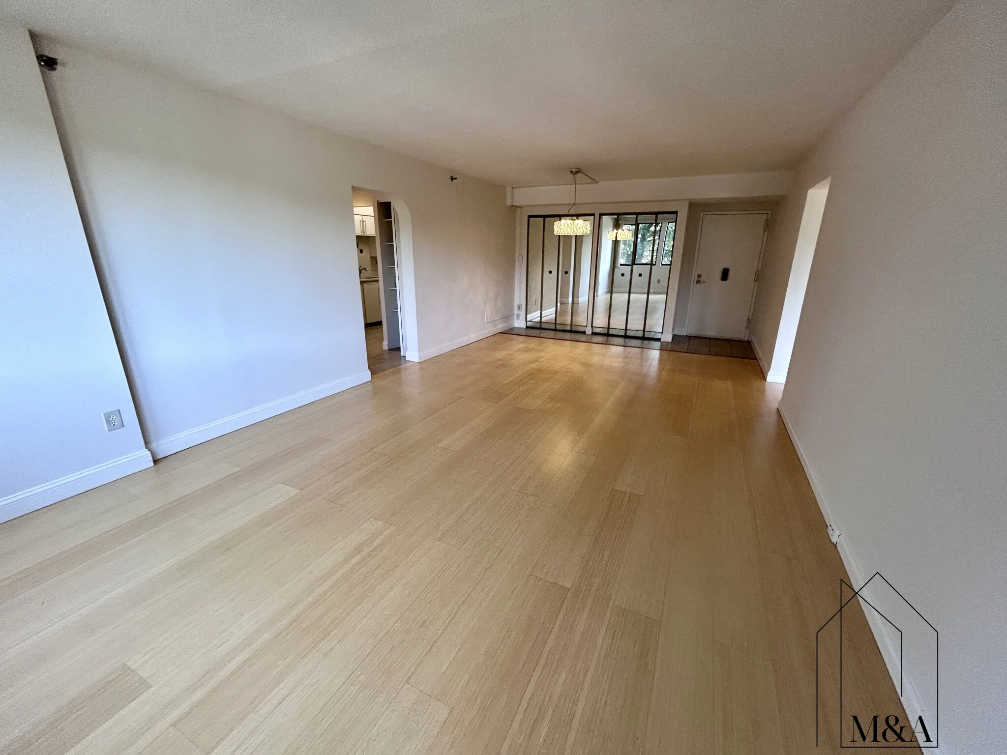 1731 Beacon St, Brookline