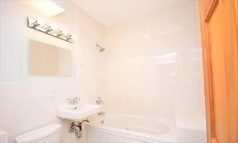 341 Summer St, Davis Square