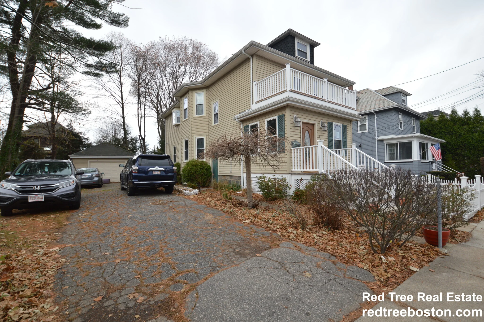 26 Garnet Rd, West Roxbury